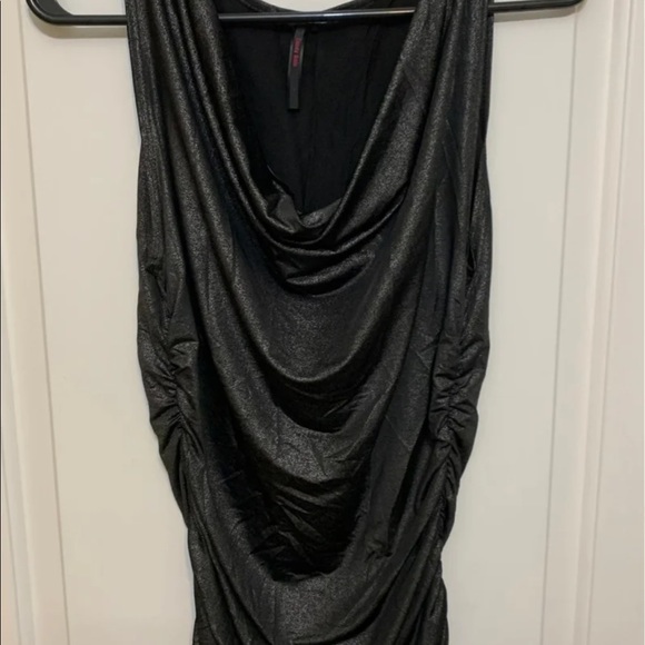 Lot of 3 Size L Polyester Satin Style Tops - Picture 4 of 4